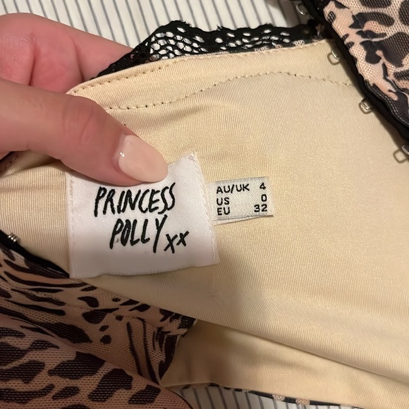 Princess Polly crop top - Picture 2 of 2